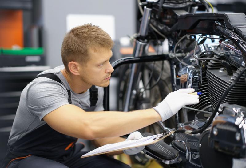 ЧТО ВХОДИТ В ОБСЛУЖИВАНИЕ МОТОЦИКЛА И КАКИЕ ДЕТАЛИ ПРОВЕРИТЬ, ЧТОБЫ ЕЗДИТЬ БЕЗ ПОЛОМОК